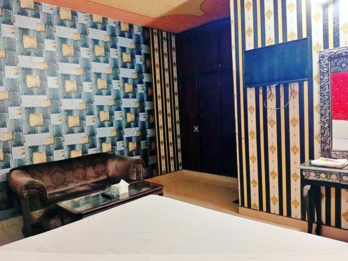 Moon Soon Hotel ลาฮอร์ ภายนอก รูปภาพ