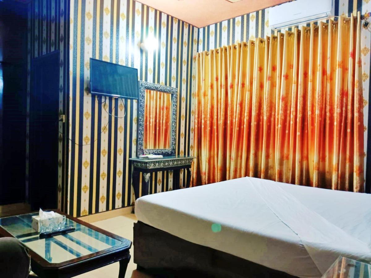 Moon Soon Hotel ลาฮอร์ ภายนอก รูปภาพ