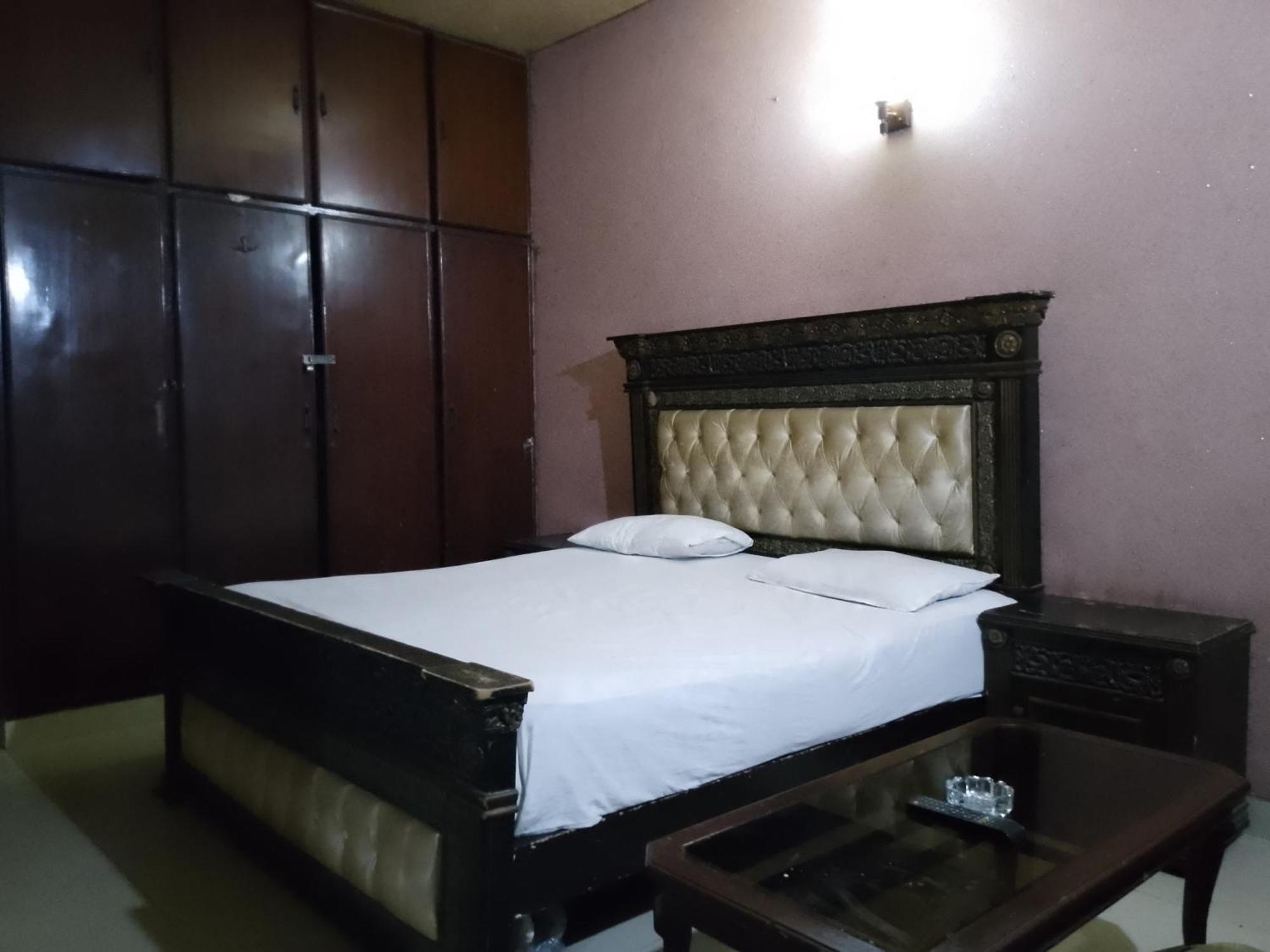 Moon Soon Hotel ลาฮอร์ ภายนอก รูปภาพ
